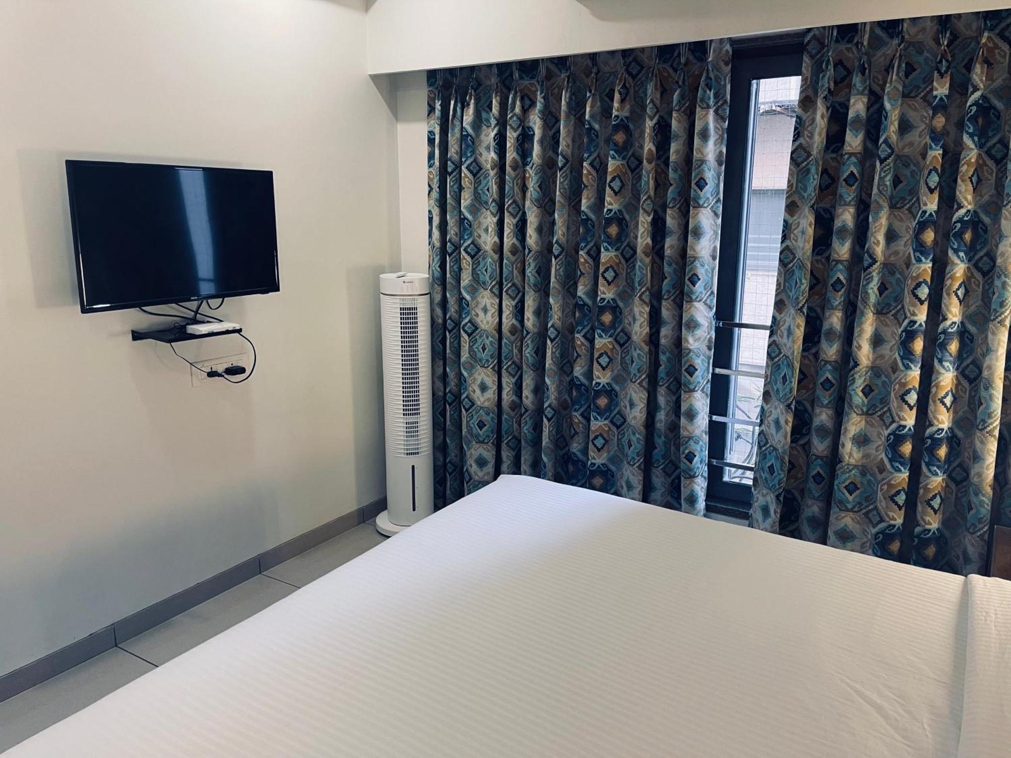The Park Residency Hotel Ahmedabad Bagian luar foto